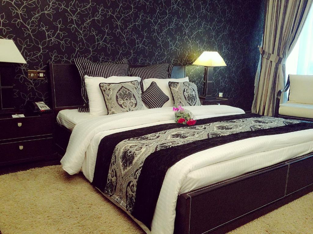 Abjad Grand Hotel Dubai Rum bild