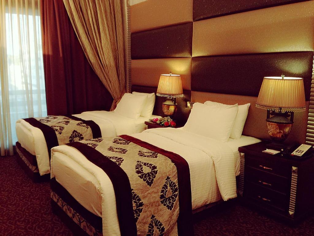 Abjad Grand Hotel Dubai Rum bild