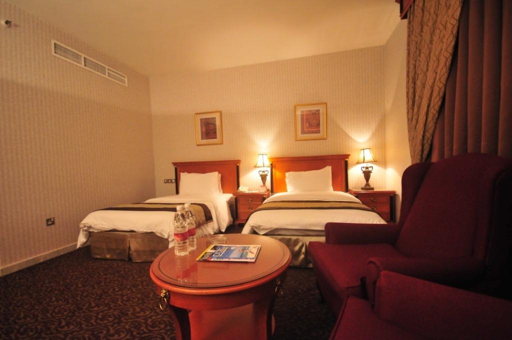 Abjad Grand Hotel Dubai Rum bild