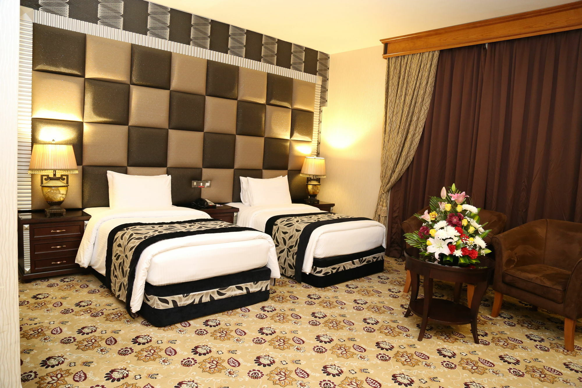 Abjad Grand Hotel Dubai Exteriör bild